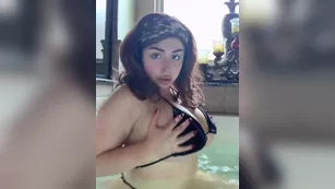 Juliette Michele bishoujomom bath время with your local milf what do think чат для бесплатное Адалт вэбкамс порно