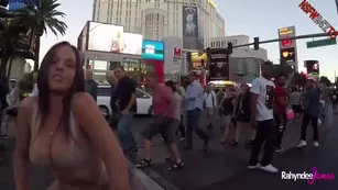 Rahyndee James public дразнит шоу чат для бесплатное порно реальный секс