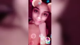 Valentina Mia - чат для бесплатное 01