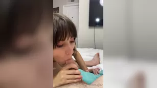 betajizz Who doesn t love a хорошо sloppy hand job watch me suck hi Адалт вэбкамс чат для бесплатное порно