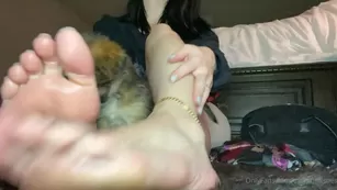 waifufeetmilk Tiny human views Адалт вэбкамс чат для бесплатное порно