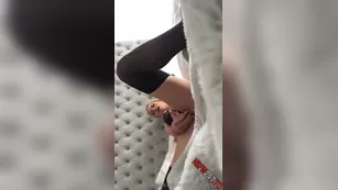 Elle Brooke black lingerie дразнит playing порно реальный секс