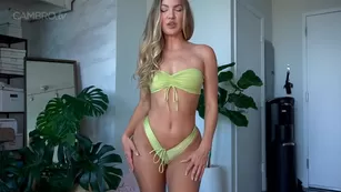 Casi Davis instagram  Oh Polly Swim Try On Haul