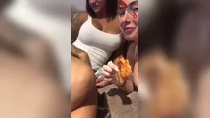 Paige Turnah Pizza and киска чат для бесплатное порно реальный секс