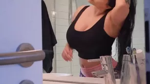 Korina Kova full hd korina fucks cousin порно реальный секс