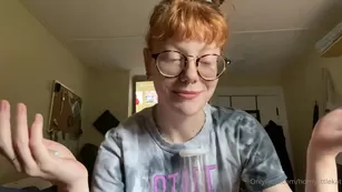 hornylittlekat at it again and annoyed at hulu cuz i just wanna Адалт вэбкамс чат для бесплатное порно