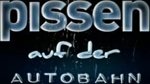 Eve Deluxe Pissen auf der Autobahn порно реальный секс