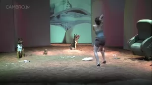 Valentina Barbarini tries to get at her nipple