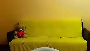 Русская курва klybni4ka1 обнажает пышные дойки