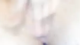 Строптивая kissland мастурбирует пизду и кончает