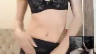 Худенькая пассия hochuchechka ебется с трах машиной