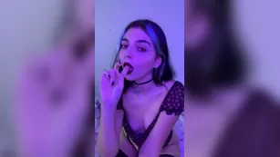 pinkpoison little_cute_photo_set_i_shot_after_getting_my_new_ring_light_thanks_to_my_sub_for_getting_ Адалт вэбкамс чат для бесплатное порно реальный секс