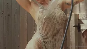 sebbyraw Getting all wet never looked so хорошо Адалт вэбкамс чат для бесплатное порно