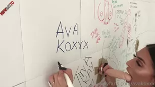 Ava Koxxx дилдо шоу aka gloryhole чат для бесплатное порно реальный секс