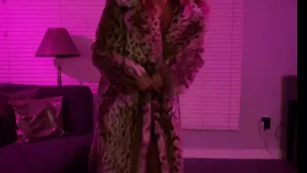 liseysweet 14 minute Адалт вэбкамс чат для бесплатное порно реальный секс