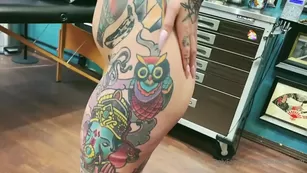 redheadedsluttt A sexy tattoo шоу at the tat shop Get up close a Адалт вэбкамс чат для бесплатное порно
