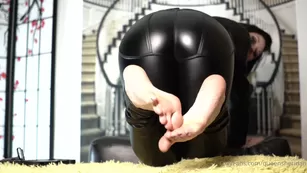 queensheridan leather foot joi full Адалт вэбкамс чат для бесплатное порно реальный секс