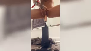 Honey Gold on секс machine чат для бесплатное порно реальный секс