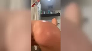 riley steele shower киска fingering snapchat Адалт вэбкамс порно реальный секс