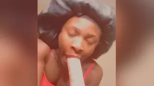 milandior3 Slutting myself because I couldn t sleep Адалт вэбкамс чат для бесплатное порно