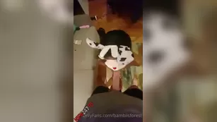 BambiIsForest sucks dick wearing a mask порно реальный секс