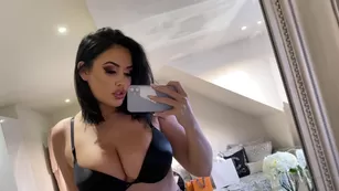 emmagreen who likes мой new shiny black leggings Адалт вэбкамс чат для бесплатное порно реальный секс