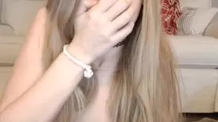 Kitten cute & sexcams-24.com - бесплатное MFC cam реальный секс Kitten_xx