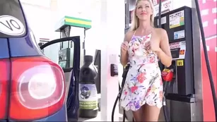 hollyhotwife public flashing all over the midwest Adult Webcams premium porn live sex