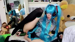 lana rain sexually frustrated miku uses cucumber Adult Webcams porn live sex