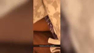 Jada Fire hand under the pants rubbing pussy - chat for free free live sex