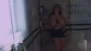 KORINA KOVA exposed∶ an erotic story