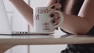 emilylynne masturbating to MFC pms masturbation softcore finger fucking porn free girls manyvids