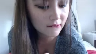 Bombshellsexy tricked you into a handjob Adult Webcams premium porn live sex