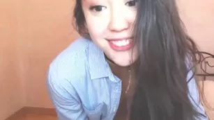 daily_love Chaturbate slim naked Asian model playing w/ pussy toy