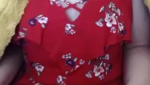 CrystalSummrs rubbing pussy | MFC camgirl solo free girls