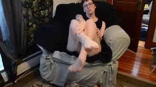 bettie bondage licking & sniffing my feet til cum Adult Webcams premium manyvids porn live sex