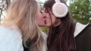 vicats new exhibit – pussy play, kissing, transgender | ManyVids porn live sex