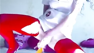 Шальная медсестра LittleAnn разрабатывает задницу