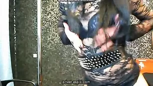 Шальная дама alenkalove заценила попку