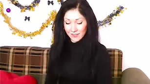 Во фри чате цыпочка Ammia вертит попой