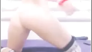 Развратная курва Essscada жестко трахает очко