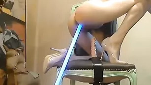 Эстетичная ElisaDeathNaked ебется мечом джедая