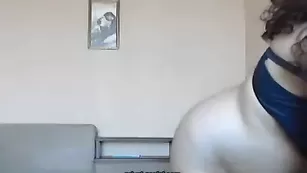 Приятная angel4love ласкает бритую письку