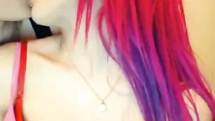 Экзотичные девчонки SweetladyX сексуально целую