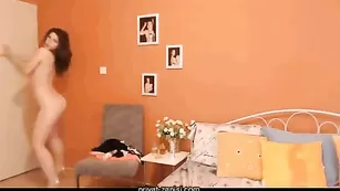 Энергичная нимфа Littlealica выебала задницу