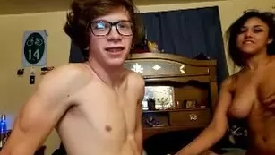 mommavix Chaturbate couple fucking on cam - big bouncing tits