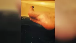 mssjada playing_in_the_bath Адалт вэбкамс чат для бесплатное порно реальный секс