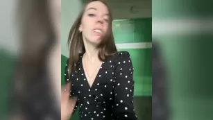 -TATUHA- соседка дрочит прямо под твоей дверью