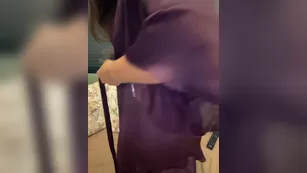 Syka001 игрушка в трусиках не дает малышке покоя