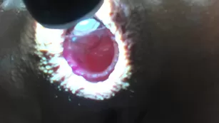 NikkaHotX БДСМ милфа пихает шарики в анал